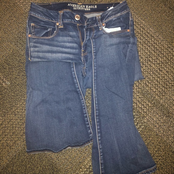 American Eagle Outfitters Denim - American Eagle. Size 6